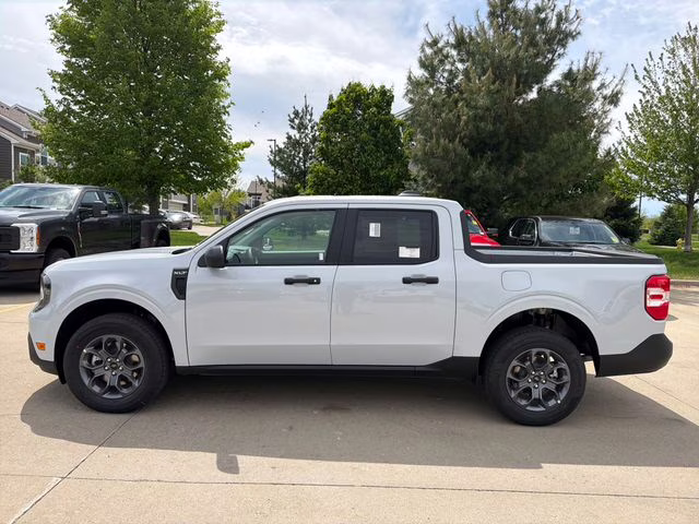 2026 Space White Metallic Ford Maverick XLT AWD Truck