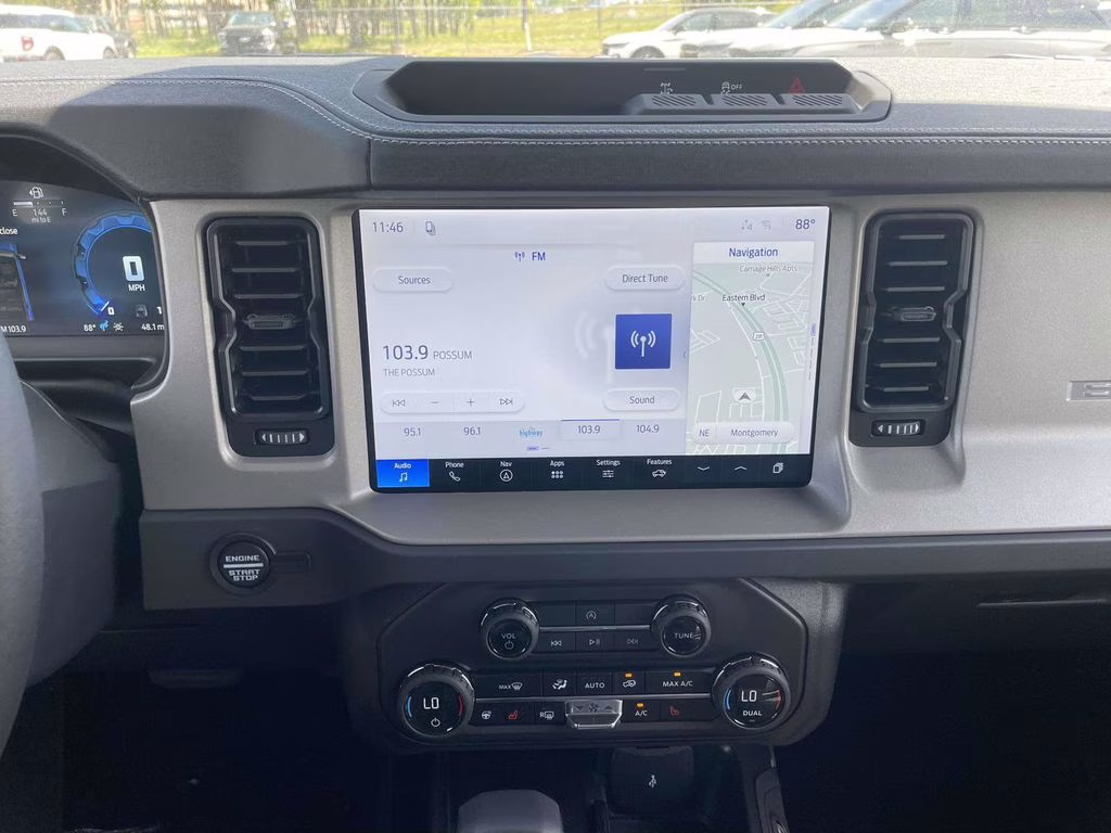 2026 Avalanche Ford Bronco Outer Banks 4X4 SUV