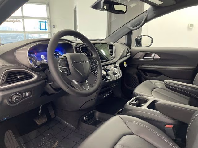 2026 Bright White Clearcoat Chrysler Pacifica Select AWD Van