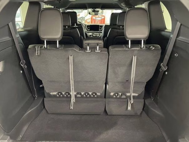 2026 Bright White Clearcoat Chrysler Pacifica Select AWD Van