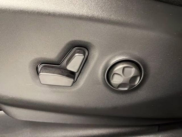 2026 Bright White Clearcoat Chrysler Pacifica Select AWD Van