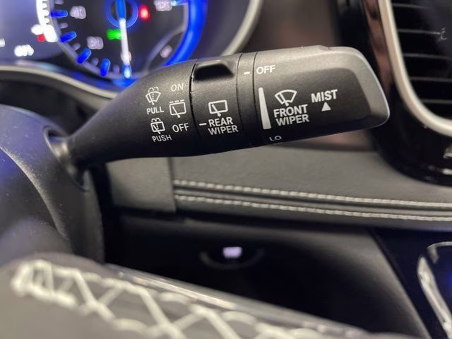 2026 Bright White Clearcoat Chrysler Pacifica Select AWD Van