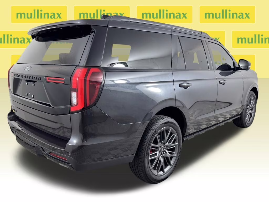 2025 Dark Matter Gray Metallic Ford Expedition Platinum 4X4 SUV
