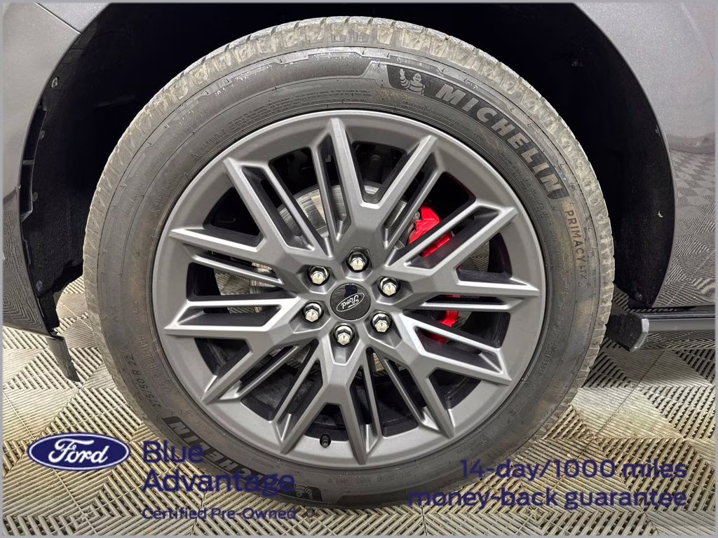 2025 Dark Matter Gray Metallic Ford Expedition Platinum 4X4 SUV