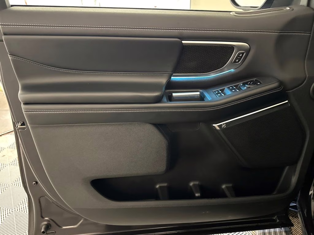 2025 Dark Matter Gray Metallic Ford Expedition Platinum 4X4 SUV