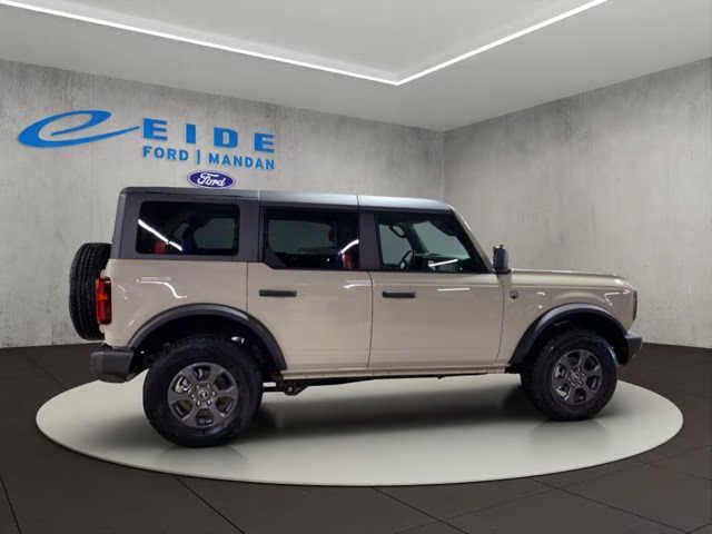 2026 Desert Sand Ford Bronco Big Bend 4X4 SUV