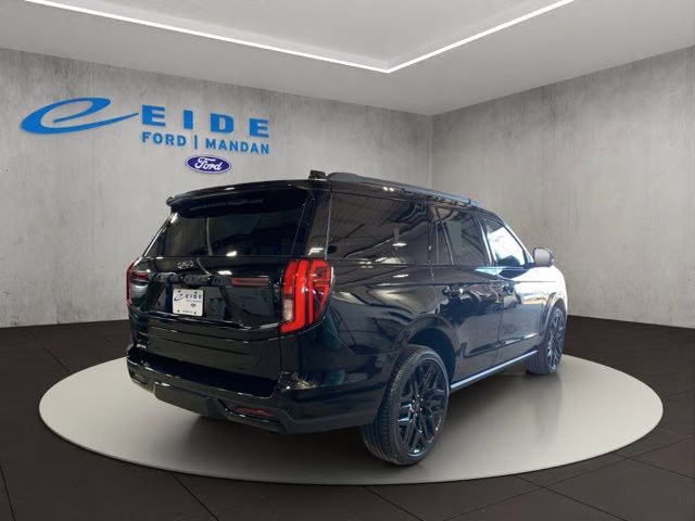 2026 Agate Black Metallic Ford Expedition Platinum 4X4 SUV