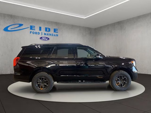 2026 Agate Black Metallic Ford Expedition Tremor 4X4 SUV