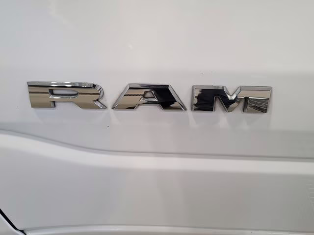 2025 Bright White Clearcoat Ram 1500 Big Horn 4X4 Truck