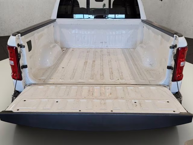 2025 Bright White Clearcoat Ram 1500 Big Horn 4X4 Truck