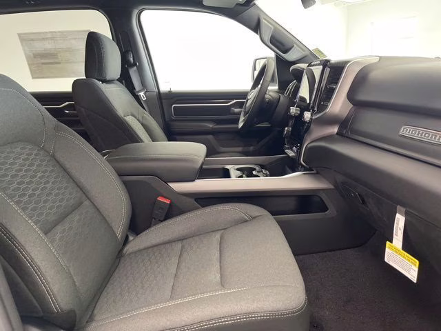 2026 Diamond Black Crystal Pearlcoat Ram 1500 Big Horn/Lone Star 4X4 Truck
