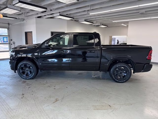 2026 Diamond Black Crystal Pearlcoat Ram 1500 Big Horn/Lone Star 4X4 Truck
