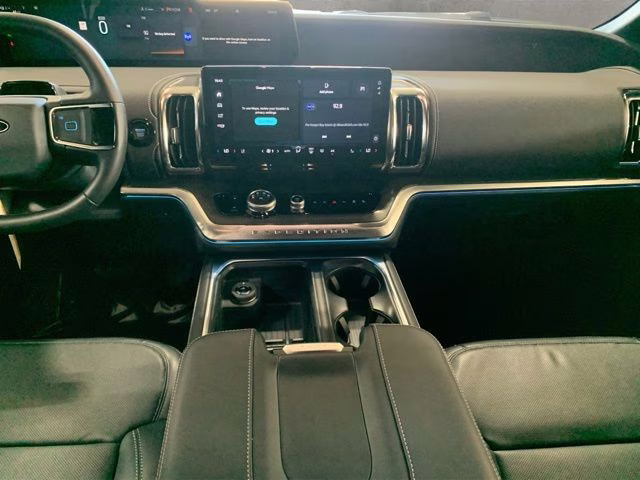 2026 Agate Black Metallic Ford Expedition Platinum 4X4 SUV