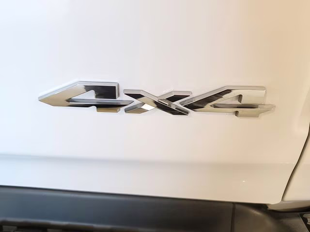 2025 Bright White Clearcoat Ram 1500 Big Horn 4X4 Truck