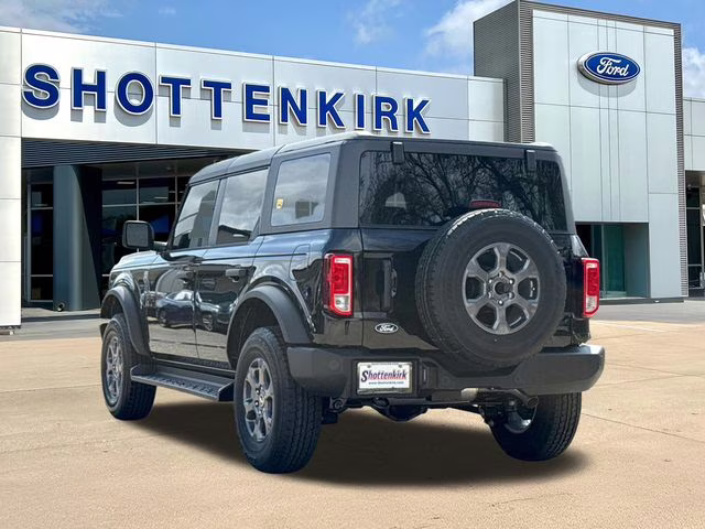 2026 Shadow Black Ford Bronco Big Bend 4X4 SUV