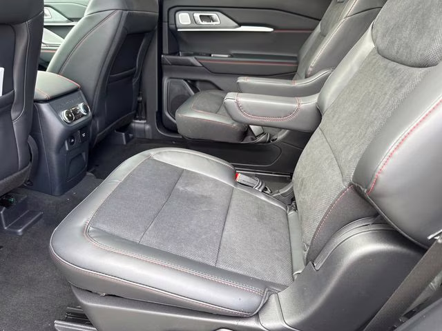 2026 White Ford Explorer ST 4X4 SUV