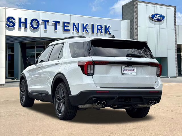 2026 White Ford Explorer ST 4X4 SUV