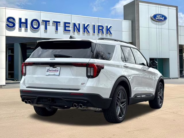 2026 White Ford Explorer ST 4X4 SUV