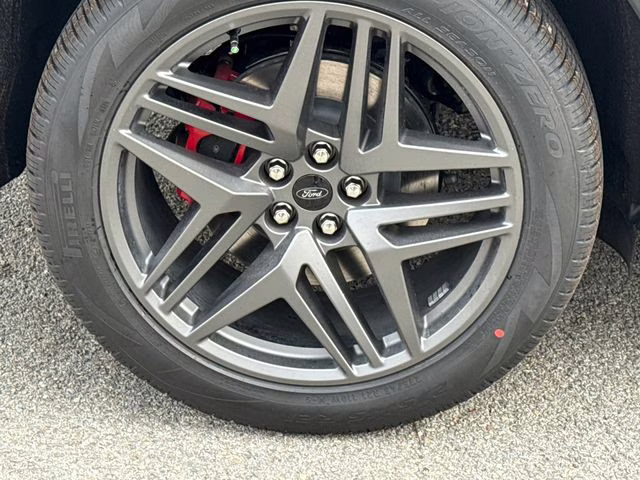 2026 White Ford Explorer ST 4X4 SUV