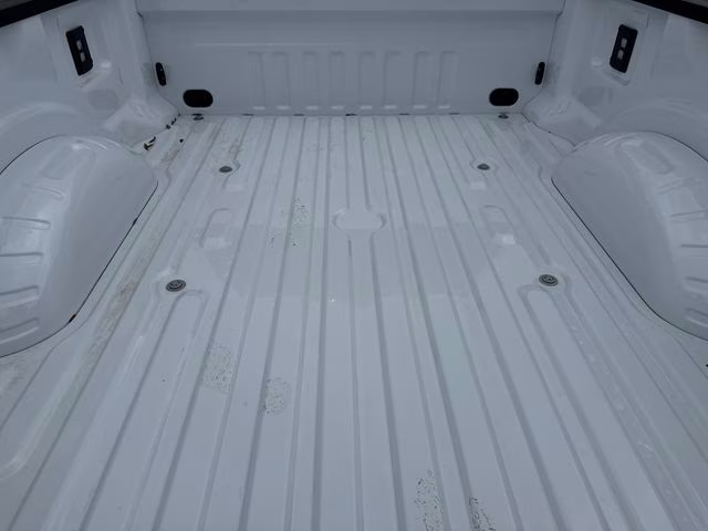 2026 Oxford White Ford Super Duty F-250 SRW Lariat 4X4 Truck