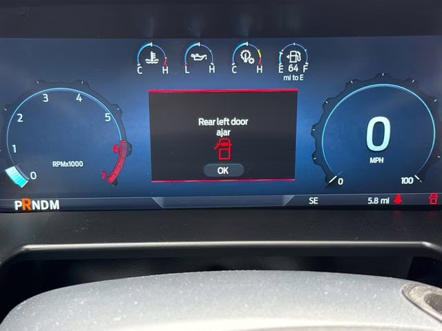 2026 Oxford White Ford Super Duty F-250 SRW Lariat 4X4 Truck