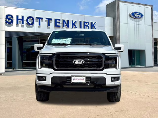 2026 Avalanche Ford F-150 Lariat 4X4 Truck