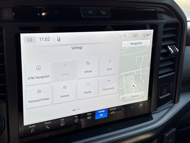 2026 Avalanche Ford F-150 Lariat 4X4 Truck