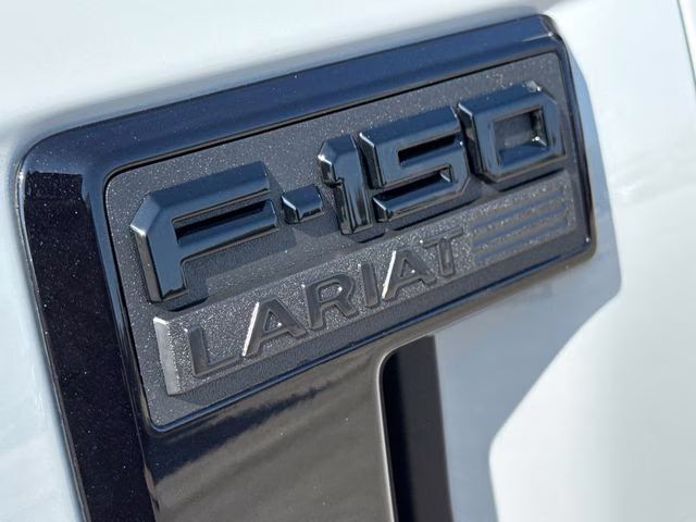 2026 Avalanche Ford F-150 Lariat 4X4 Truck