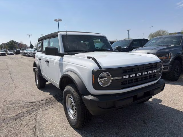 2026 Oxford White Ford Bronco Base 4X4 SUV