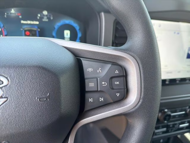 2026 Oxford White Ford Bronco Base 4X4 SUV