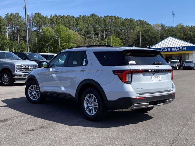 2026 SPACE SILVER Ford Explorer Active RWD SUV