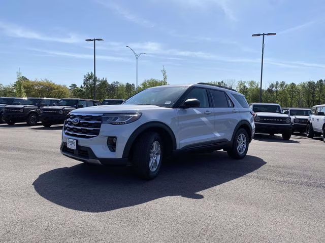 2026 SPACE SILVER Ford Explorer Active RWD SUV