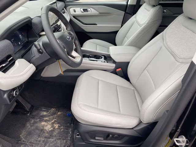 2026 Black Metallic Ford Explorer Active RWD SUV