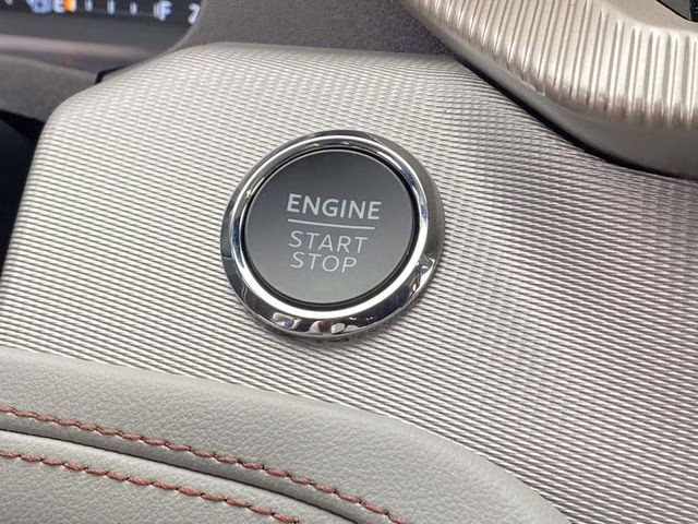 2026 Black Metallic Ford Explorer Active RWD SUV