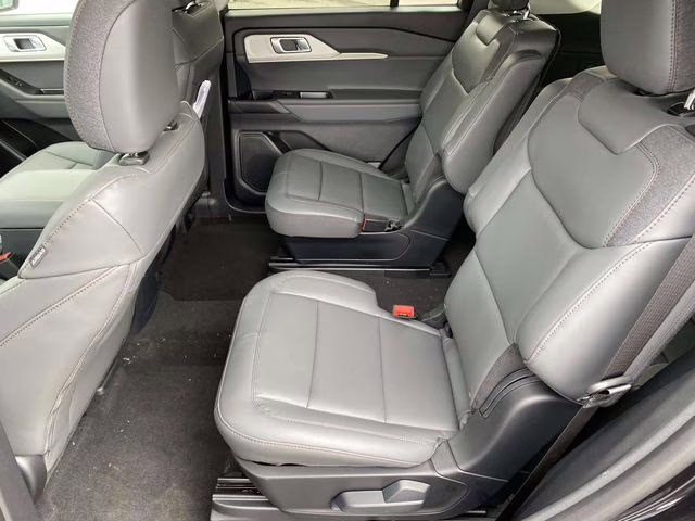 2026 Black Metallic Ford Explorer Active RWD SUV