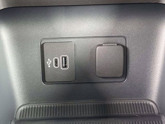 2026 Black Metallic Ford Explorer Active RWD SUV