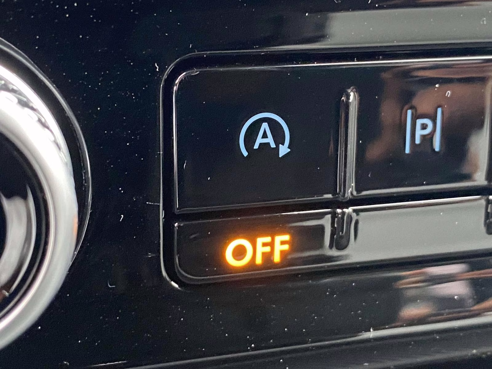 2026 Black Metallic Ford Explorer Active RWD SUV