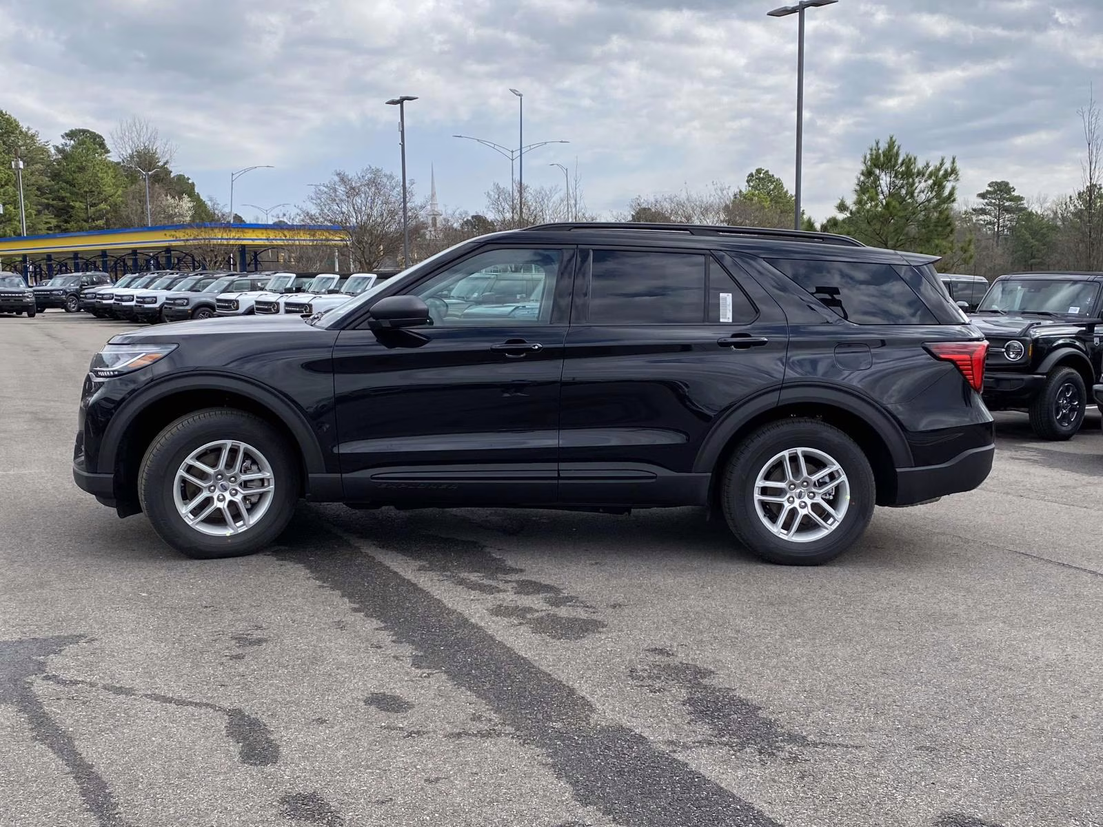 2026 Black Metallic Ford Explorer Active RWD SUV