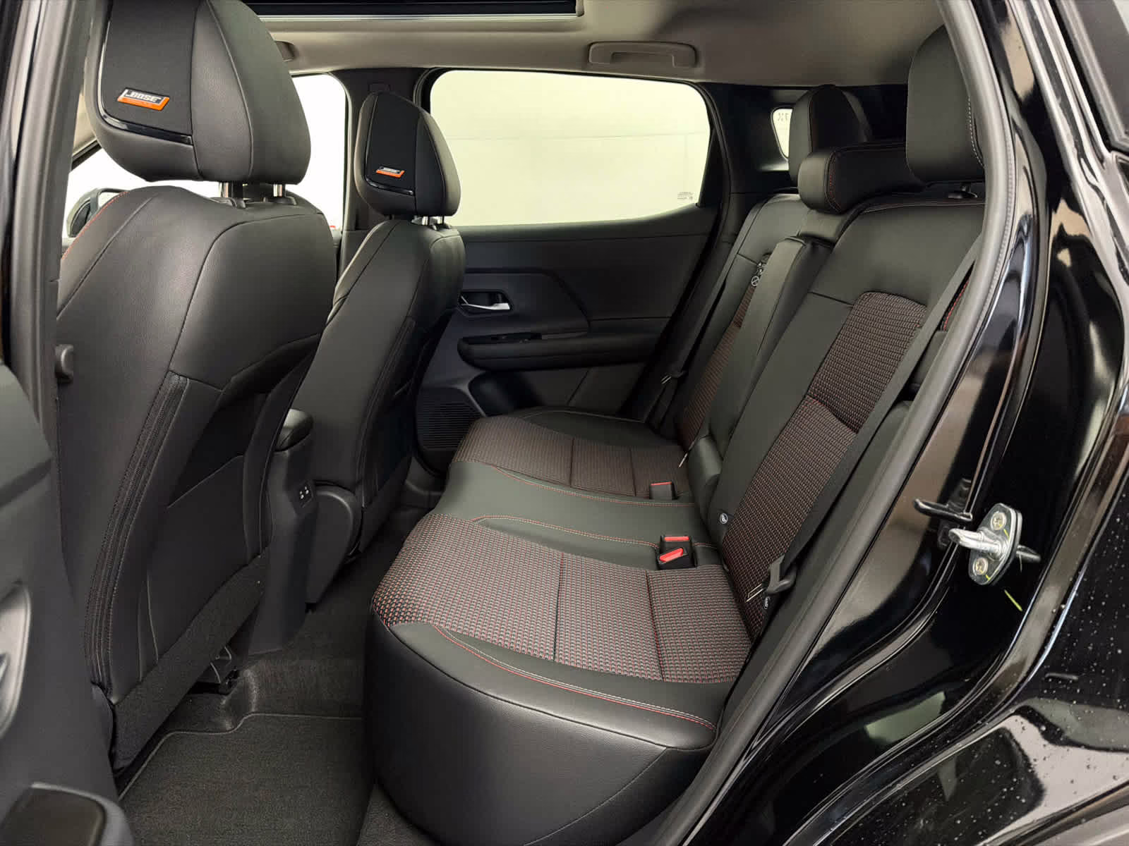 2026 Super Black Nissan Kicks SR FWD SUV