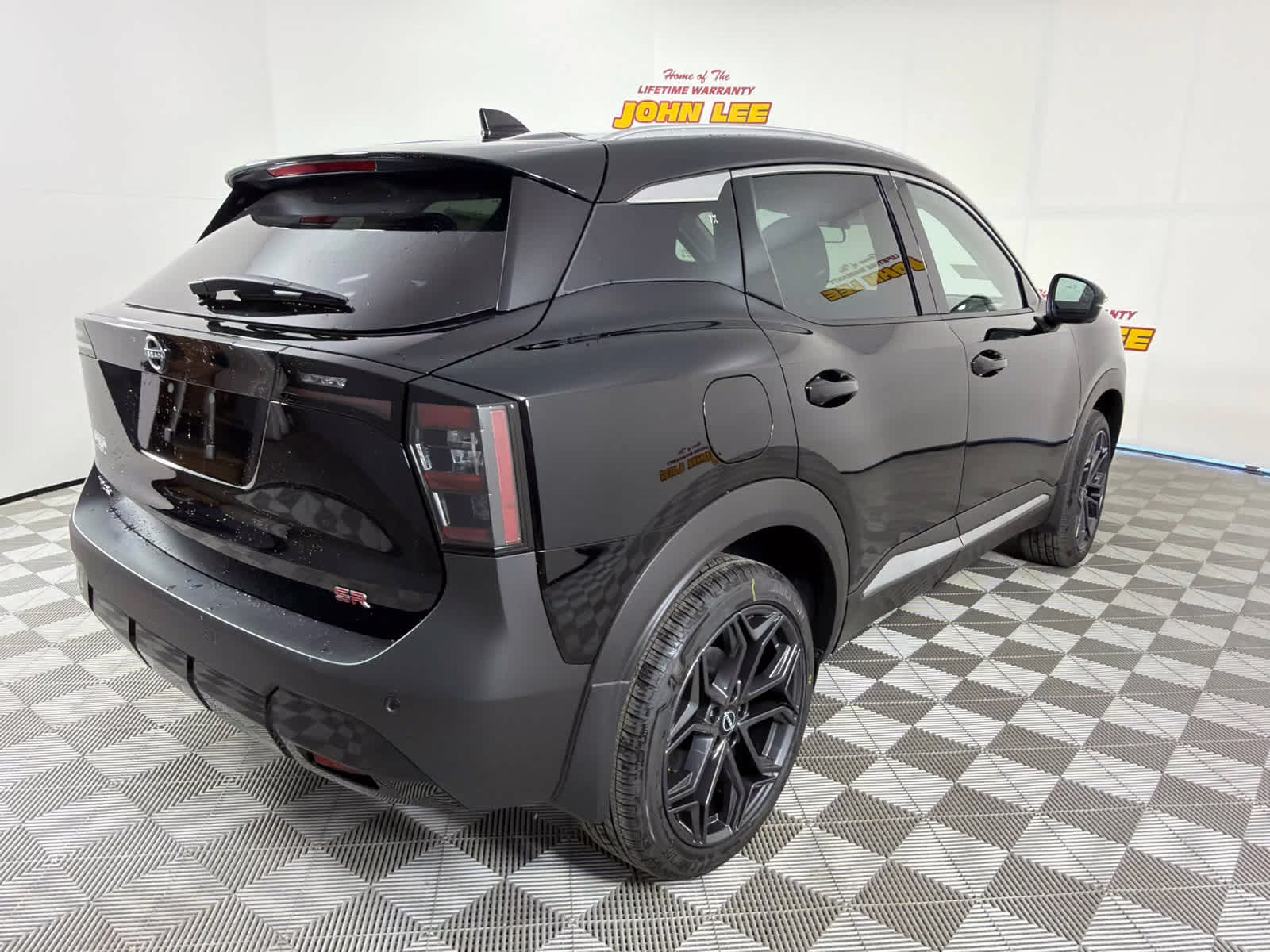 2026 Super Black Nissan Kicks SR FWD SUV