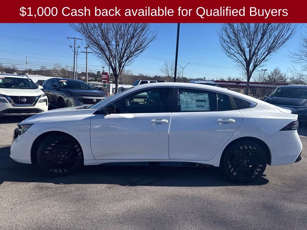 2026 Aspen White Tricoat Nissan Sentra SR FWD Sedan