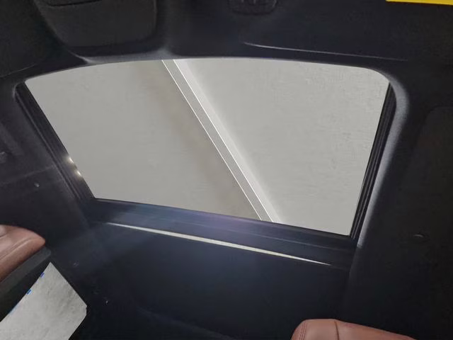 2026 Pristine White Metallic Tri-Coat Lincoln Navigator L Reserve 4X4 SUV