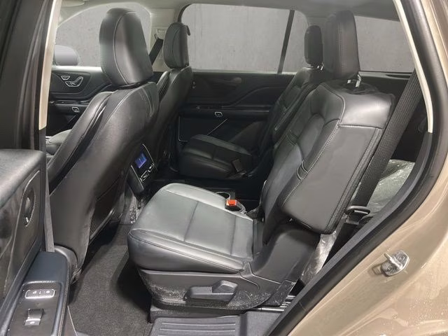 2026 Harbor Gray Clearcoat Lincoln Aviator Premiere AWD SUV