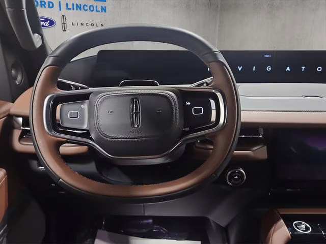 2026 Pristine White Metallic Tri-Coat Lincoln Navigator L Reserve 4X4 SUV