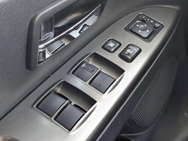 2026 Octane Blue Metallic Mitsubishi Outlander Sport 2.0 SE 4X4 SUV