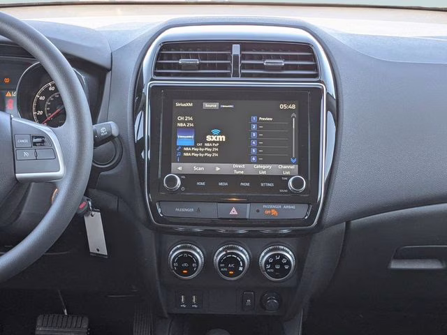 2026 Labrador Black Pearl Mitsubishi Outlander Sport 2.0 ES 4X4 SUV