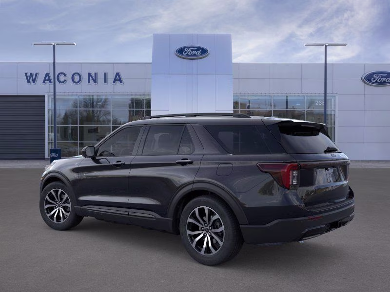2026 Agate Black Metallic Ford Explorer ST-Line 4X4 SUV