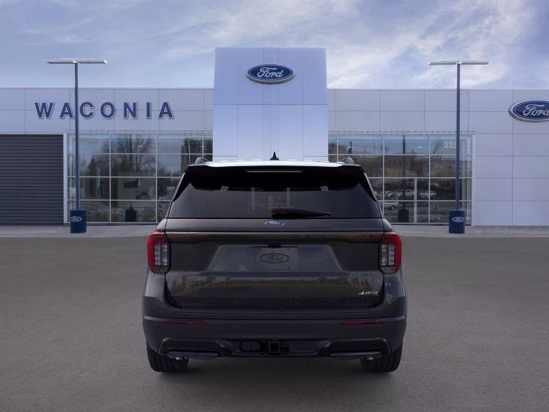 2026 Agate Black Metallic Ford Explorer ST-Line 4X4 SUV