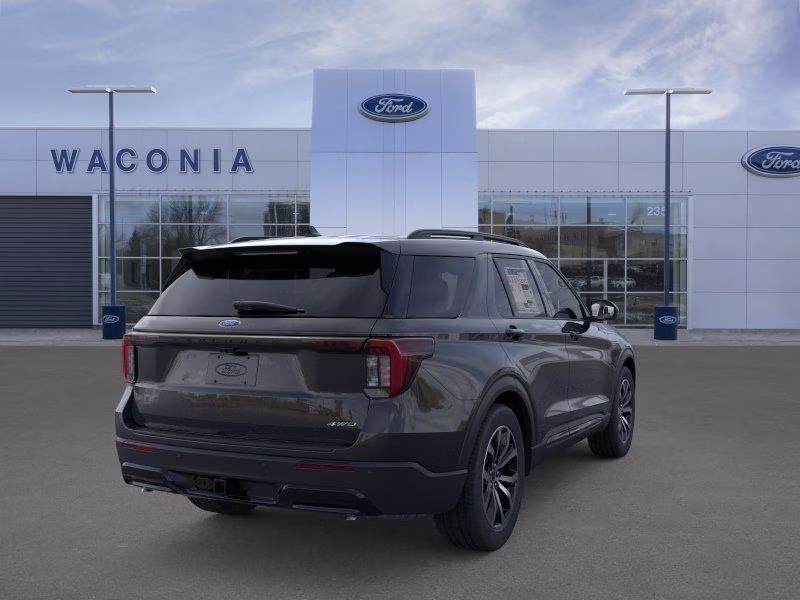 2026 Agate Black Metallic Ford Explorer ST-Line 4X4 SUV