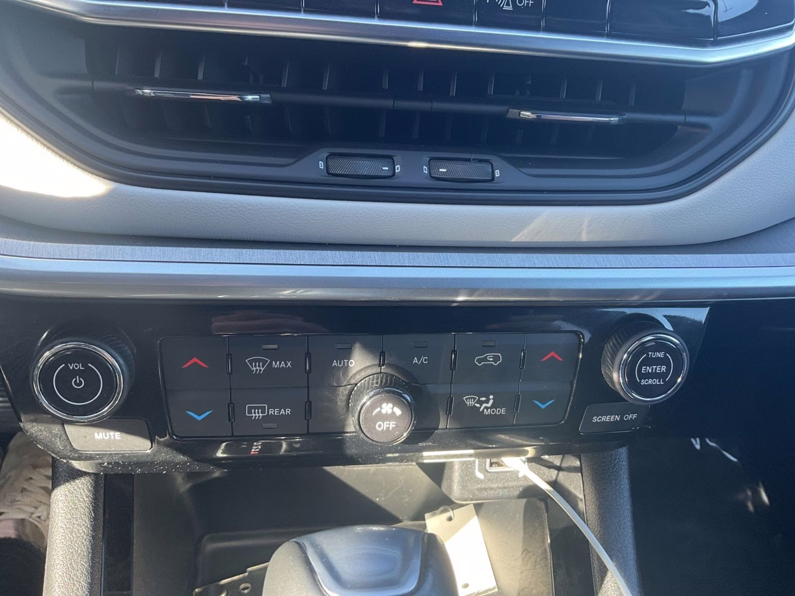 2024 Fathom Blue Pearlcoat Jeep Compass Limited 4X4 SUV